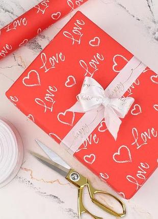 Папір крафтовий "написи на червоному love", рулон 70см*8м, 70 г/м²