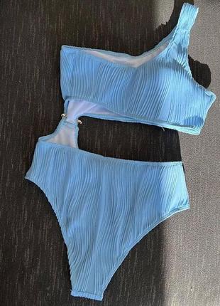 Фактурный слитный купальник на одно плечо голубой m3 фото