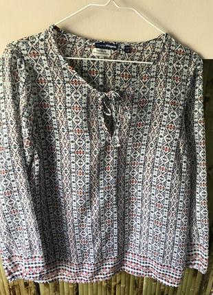 Дегкая блуза с перламутровыми пуговками5 фото
