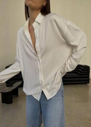 Базовая женская рубашка оверсайз