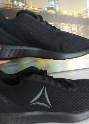 dv4866 reebok