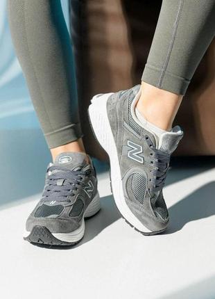 Женские повседневные кроссовки new balance 2002r dark gray white, женские кеды нью беленс серые. женская обувь