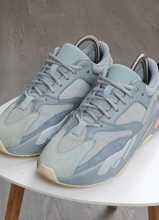 Кросівки adidas yeezy boost 7002 фото