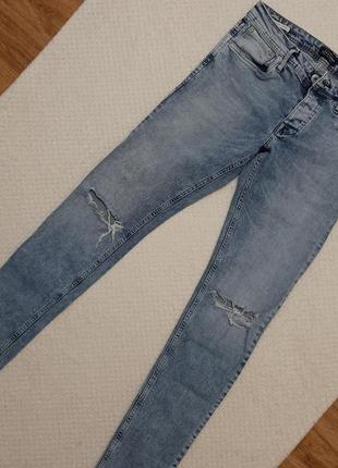 Голубые джинсы рваные на коленях jack & jones р. 46-48 (30/34)3 фото