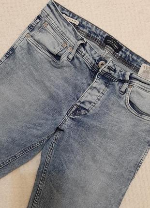Голубые джинсы рваные на коленях jack & jones р. 46-48 (30/34)5 фото