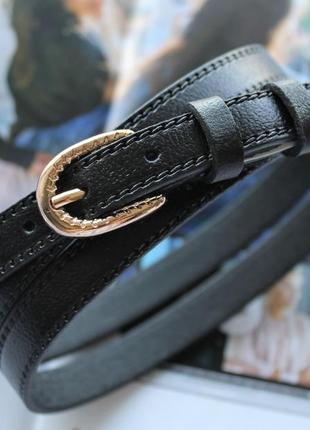 Узкий женский ремень черный кожа