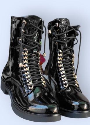 Модные красивые деми ботинки черные на каблуке для девочки4 фото