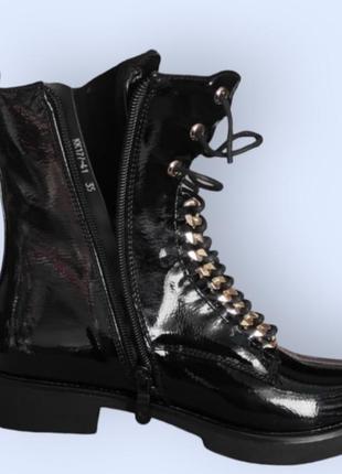 Модные красивые деми ботинки черные на каблуке для девочки5 фото