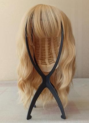 Короткий парик блонд, с чёлкой, термостойкая, новая, парик