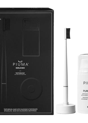 Зубная щетка белая средней жесткости с базой и зубной пастой piuma smile box medium pure white