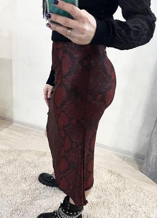 Женская юбка змеиный принт missguided.1 фото