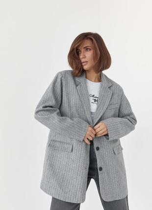 Женский пиджак в полоску, светло-серый5 фото