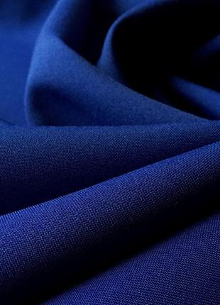 Красивая нарядная синяя скатерть на стол4 фото