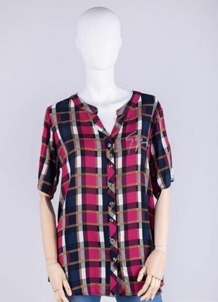 Жіноча сорочка в клітку