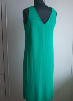 Очень красивое зеленое платье-сарафан миди, свободного кроя, на пуговках4 фото