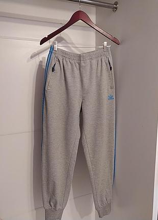 Спортивные штаны р.xl