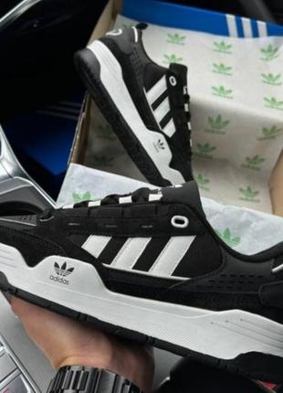 Чоловічі кросівки adidas  adi2000