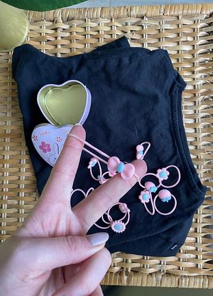 Резинки в коробке 4