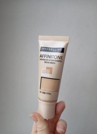 Тональний крем maybelline new york affinitone 031 фото