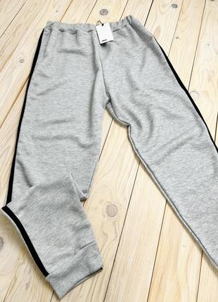 Серые джоггеры спортивные штаны с полосками boohoo8 фото