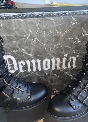 Сапоги ботинки demonia damned-225 naked wolfe dollskill винтаж killstar new rock wolf кожа leather.4 фото