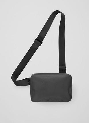 Кросс-боди cos