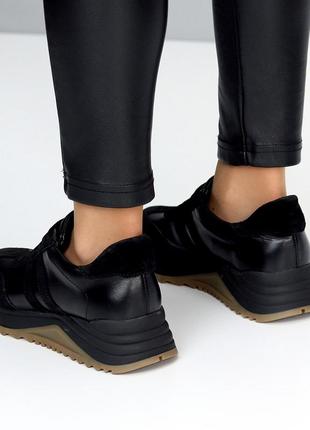 Универсальные женские кроссовки, в натуральной коже, замше, черного цвета в больших размерах лето, в2 фото
