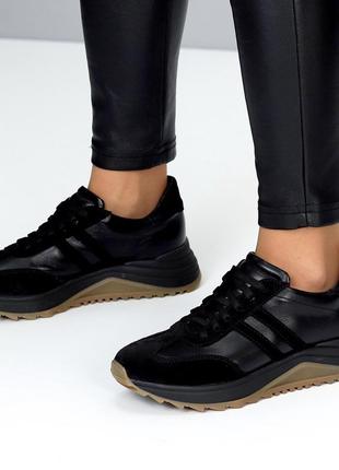 Универсальные женские кроссовки, в натуральной коже, замше, черного цвета в больших размерах лето, в4 фото
