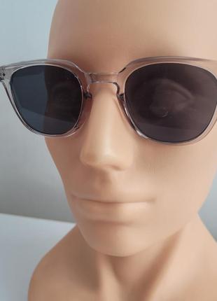 Солнцезащитные очки прямоугольные серые1 фото