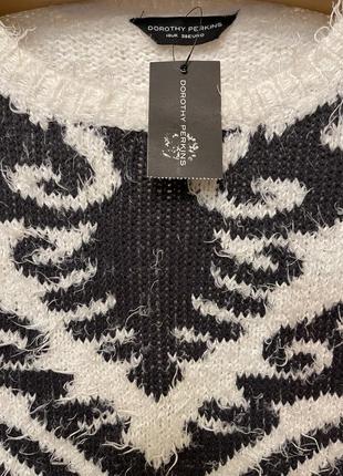 Очень красивый и стильный брендовый вязаный свитер 22.4 фото