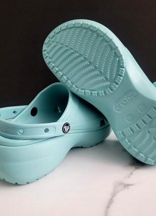 Крокс классик клог голубые crocs women ́s classic platform clog pure water2 фото