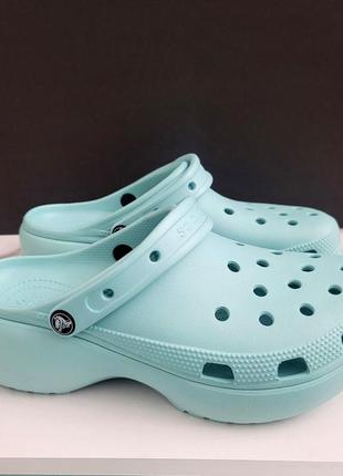 Крокс классик клог голубые crocs women ́s classic platform clog pure water3 фото