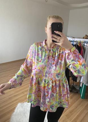 Подовжена яскрава нова блуза 🌸9 фото