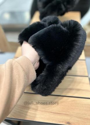 Тапочки. пухнасті капці. тапулі. домашні тапки