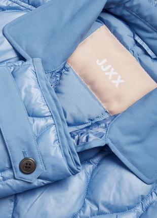 Демісезонна оверсайз куртка, стьобана куртка, куртка сорочка, блакитна куртка бренду jjxx6 фото