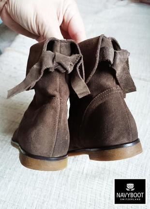 Чоботи naviboot швейцарія. замша. новий стан. чоботи короткі.