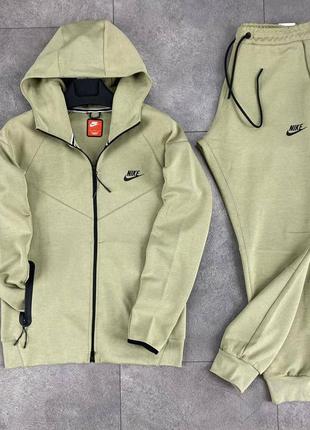 Чоловічий спортивний костюм мужской спортивный трикотажный костюм nike tech fleece 2024