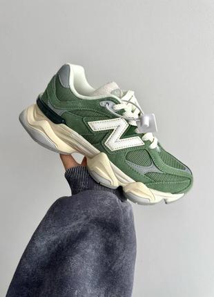 Унісекс кросівки new balance 9060 green suede premium