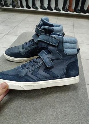 Черевики hummel