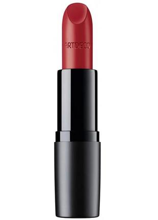 Artdeco perfect mat lipstick помада для губ тон 116