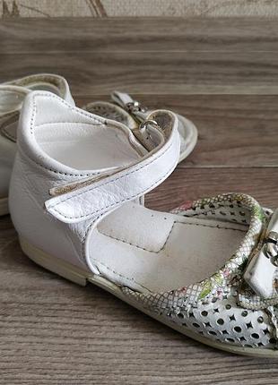 Ortopedic шкіряні босоніжки