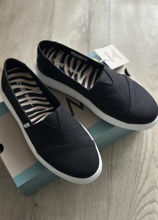 Черные слипоны toms