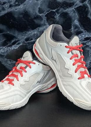 Женские кроссовки mizuno wave phantom 2 оригинал4 фото