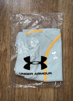 Женские спортивные шорты under armour. оригинал.6 фото