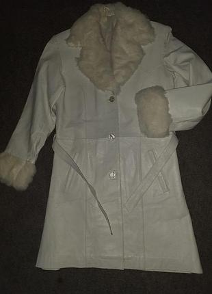 Пальто из натуральной кожи