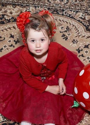 Платье на девушку