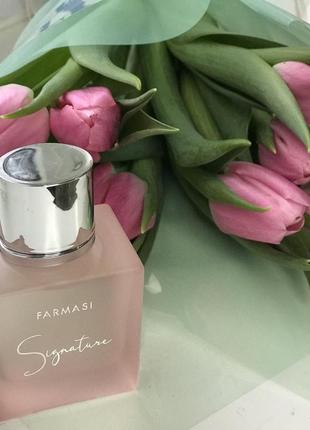 Женская парфюмированная вода signature farmasi
