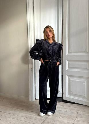 Костюм велюровый бархатный бархатный женский кофта с воланами на пуговицах и брюки...
