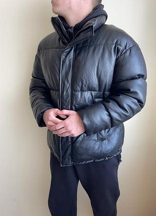 Черная дутая кожаная куртка zara, зара, оригинал, пуховик, пуффер, оверсайз, дутик, кожа5 фото