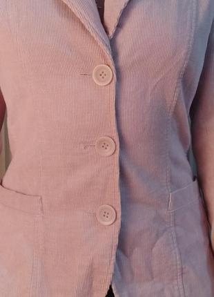 Женский пиджак розовый